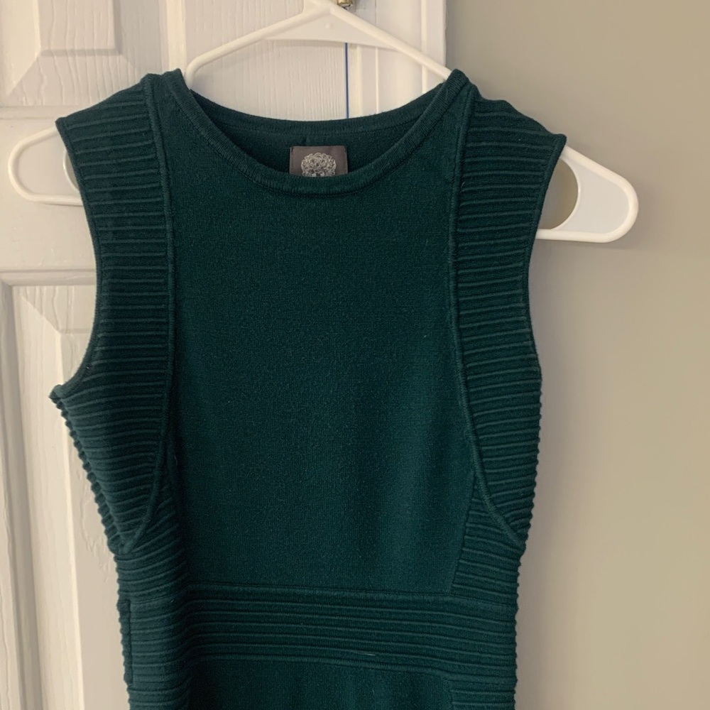 Vince Camuto Deep Green Sleeveless Midi Dress